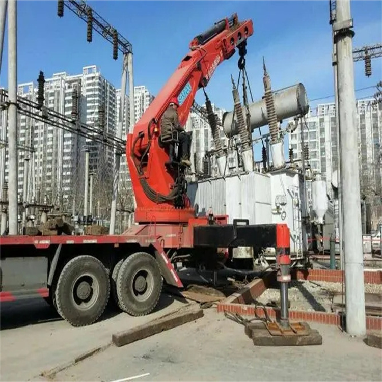 万山就近吊车出租|工地厂房吊装设备租赁|24小时高效响应