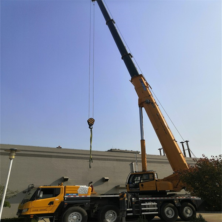 万山 选择汽车吊租赁的秘诀与联系方式指南