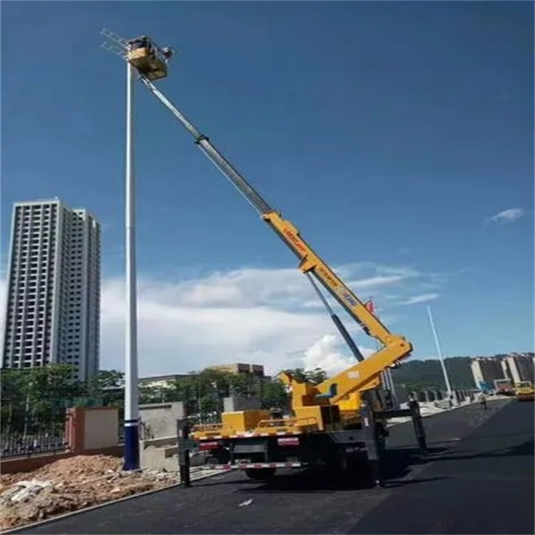 万山维修路灯的曲臂升降车出租