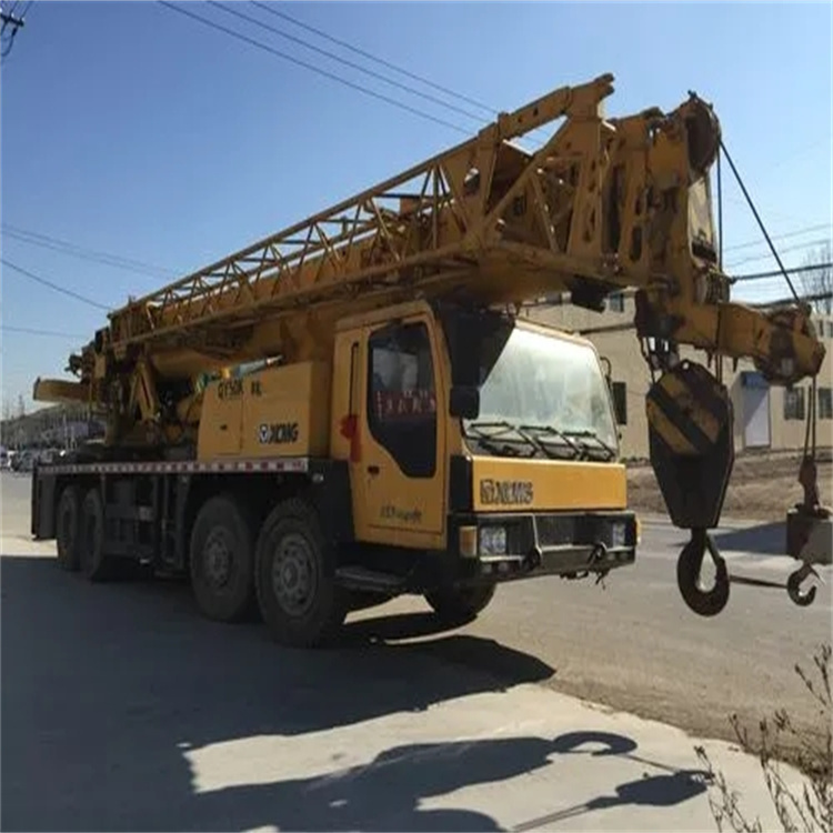 万山哪里有专业吊车出租