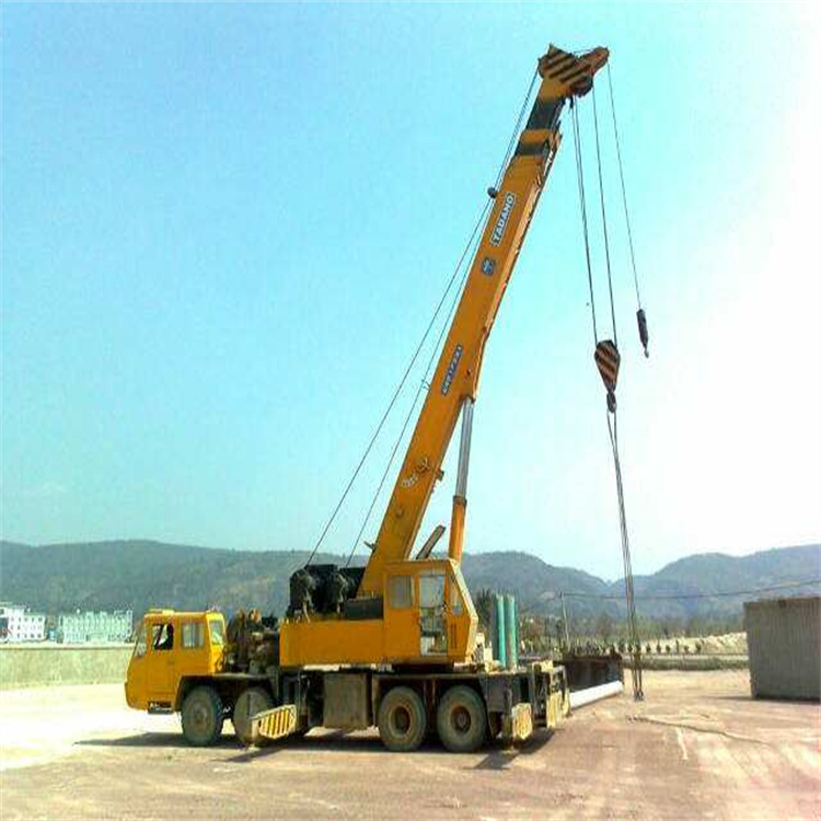 万山小型吊车出租价格是多少